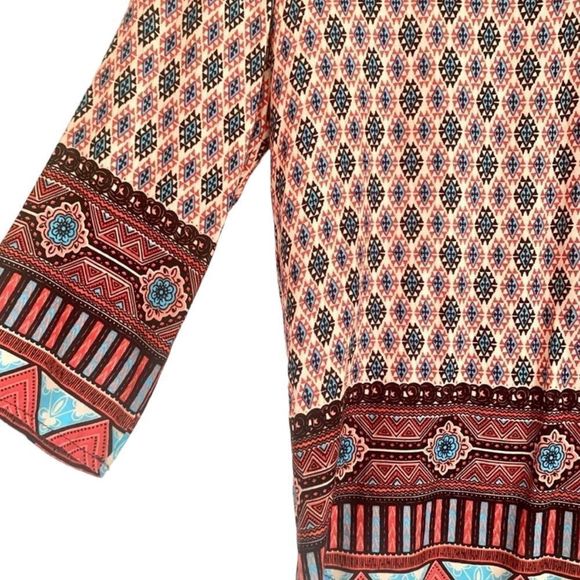 Francesca’s Blue Rain Boho V Neck 3/4 Sleeve Blouse Size Small - Picture 4 of 6